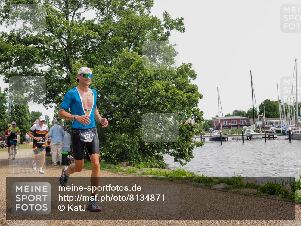 22.06.2025 - Viking Triathlon KatJ http://msf.ph/oto/8134871 22.06.2025 14:16:33 Laufen 77, 237 meine-sportfotos.de