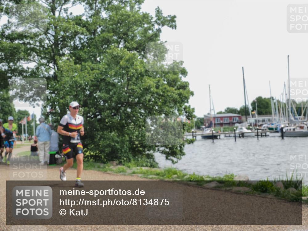 22.06.2025 - Viking Triathlon KatJ http://msf.ph/oto/8134875 22.06.2025 14:16:34 Laufen 77, 237 meine-sportfotos.de