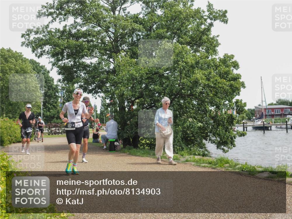 22.06.2025 - Viking Triathlon KatJ http://msf.ph/oto/8134903 22.06.2025 14:16:52 Laufen 34, 128, 182, 546 meine-sportfotos.de