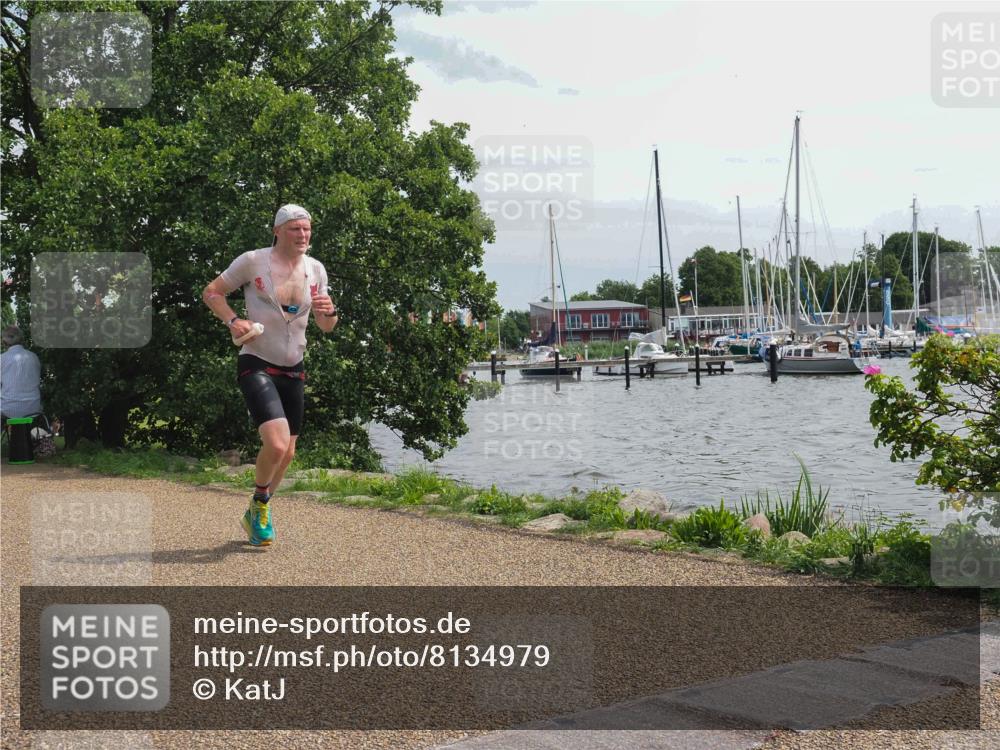 22.06.2025 - Viking Triathlon KatJ http://msf.ph/oto/8134979 22.06.2025 14:17:30 Laufen 556 meine-sportfotos.de