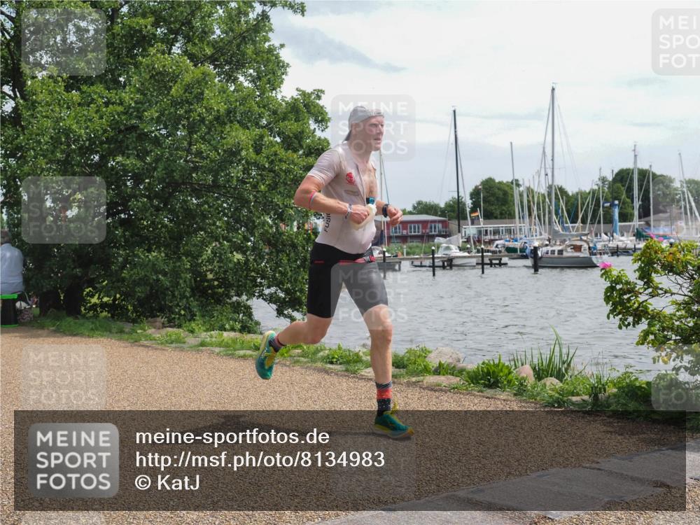 22.06.2025 - Viking Triathlon KatJ http://msf.ph/oto/8134983 22.06.2025 14:17:31 Laufen 556 meine-sportfotos.de
