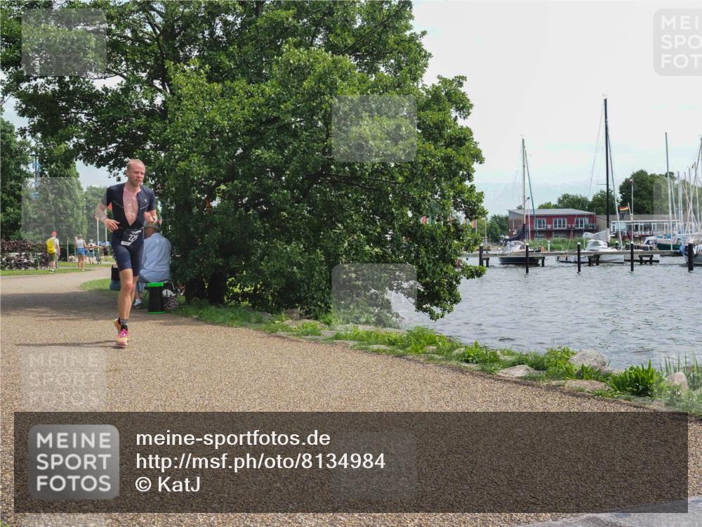 22.06.2025 - Viking Triathlon KatJ http://msf.ph/oto/8134984 22.06.2025 14:17:44 Laufen 225 meine-sportfotos.de