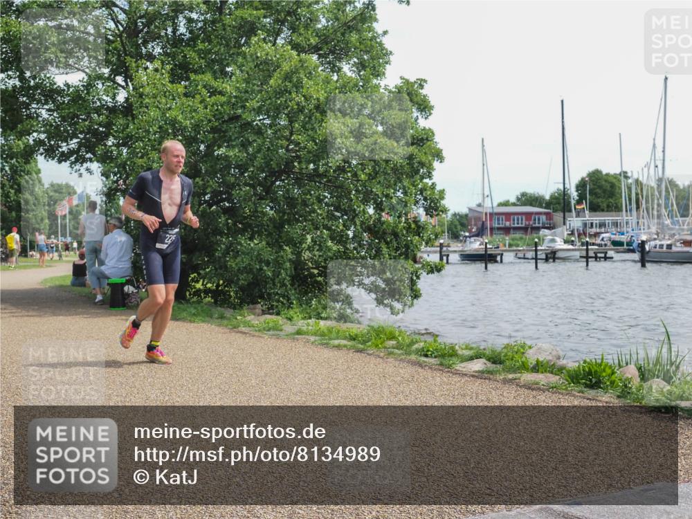 22.06.2025 - Viking Triathlon KatJ http://msf.ph/oto/8134989 22.06.2025 14:17:44 Laufen 225 meine-sportfotos.de