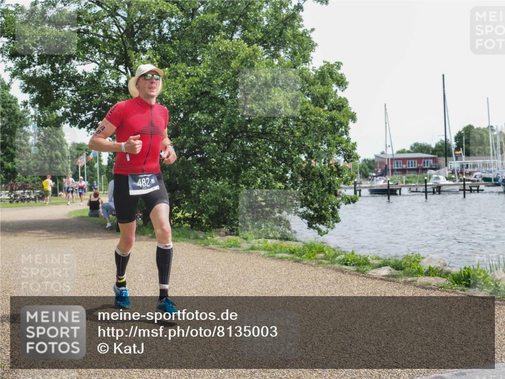22.06.2025 - Viking Triathlon KatJ http://msf.ph/oto/8135003 22.06.2025 14:17:50 Laufen 482 meine-sportfotos.de