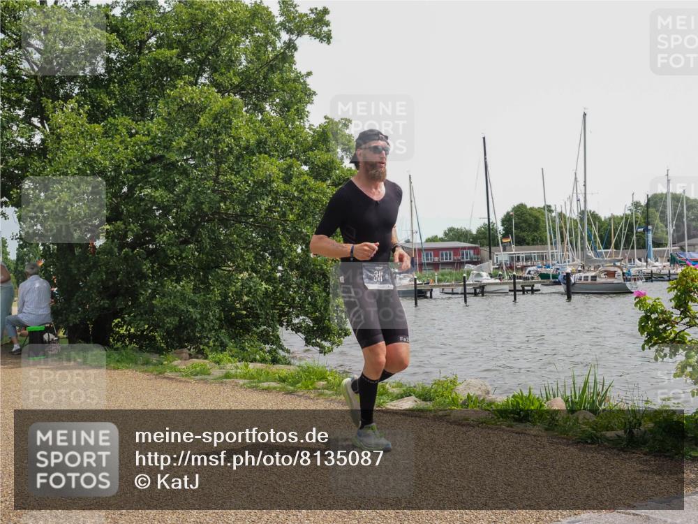 22.06.2025 - Viking Triathlon KatJ http://msf.ph/oto/8135087 22.06.2025 14:18:57 Laufen 311 meine-sportfotos.de