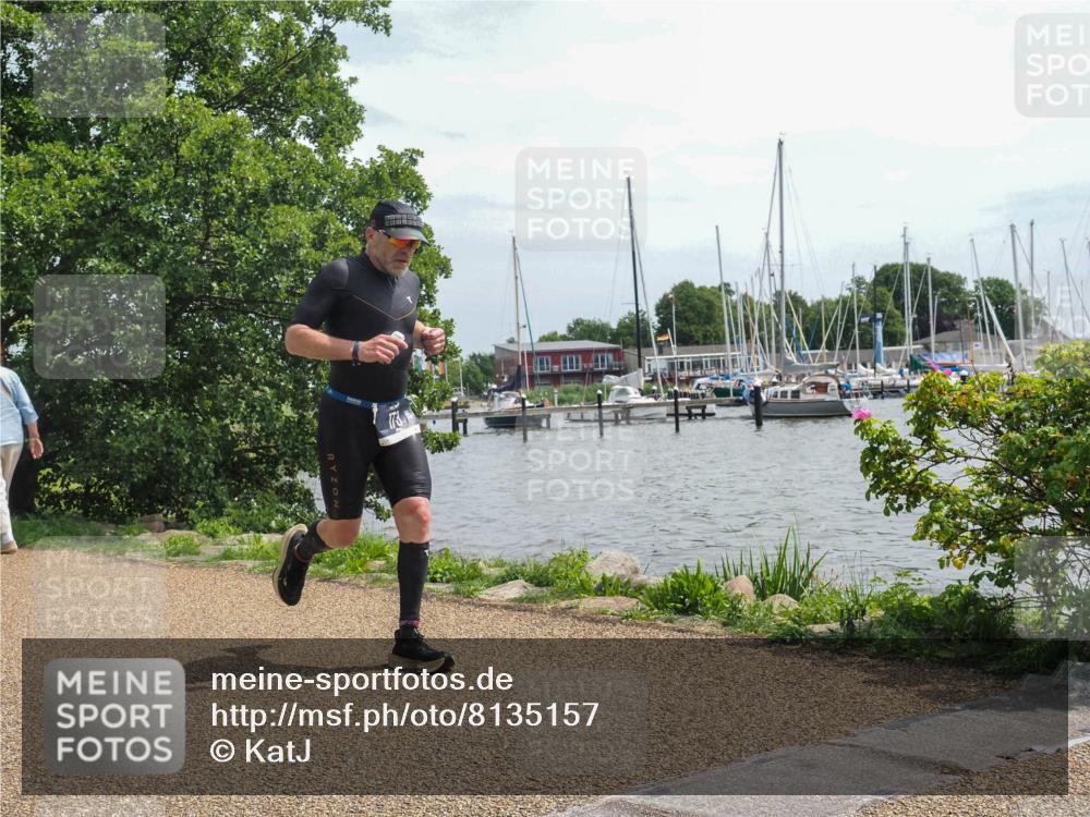 22.06.2025 - Viking Triathlon KatJ http://msf.ph/oto/8135157 22.06.2025 14:19:49 Laufen 173 meine-sportfotos.de