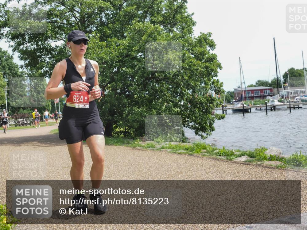 22.06.2025 - Viking Triathlon KatJ http://msf.ph/oto/8135223 22.06.2025 14:20:23 Laufen 8, 624 meine-sportfotos.de