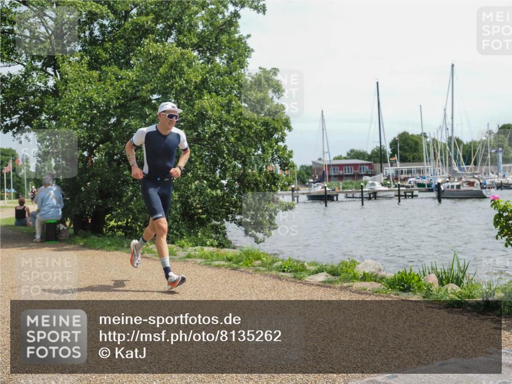22.06.2025 - Viking Triathlon KatJ http://msf.ph/oto/8135262 22.06.2025 14:20:48 Laufen 42, 647 meine-sportfotos.de