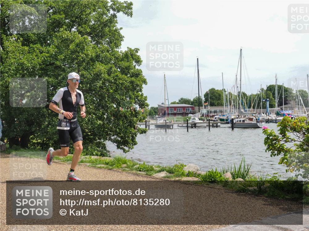 22.06.2025 - Viking Triathlon KatJ http://msf.ph/oto/8135280 22.06.2025 14:21:02 Laufen 101 meine-sportfotos.de