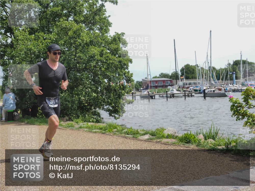 22.06.2025 - Viking Triathlon KatJ http://msf.ph/oto/8135294 22.06.2025 14:21:19 Laufen 271 meine-sportfotos.de