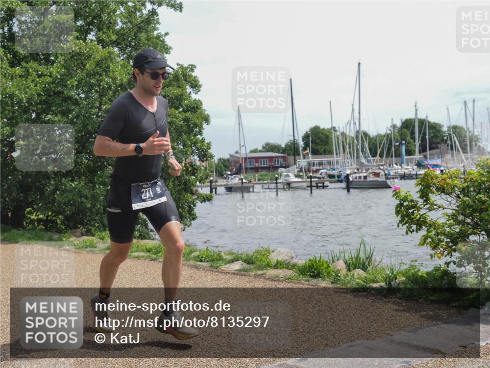 22.06.2025 - Viking Triathlon KatJ http://msf.ph/oto/8135297 22.06.2025 14:21:20 Laufen 271 meine-sportfotos.de