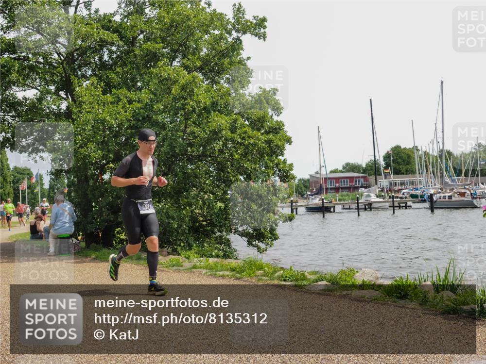 22.06.2025 - Viking Triathlon KatJ http://msf.ph/oto/8135312 22.06.2025 14:21:41 Laufen 508 meine-sportfotos.de