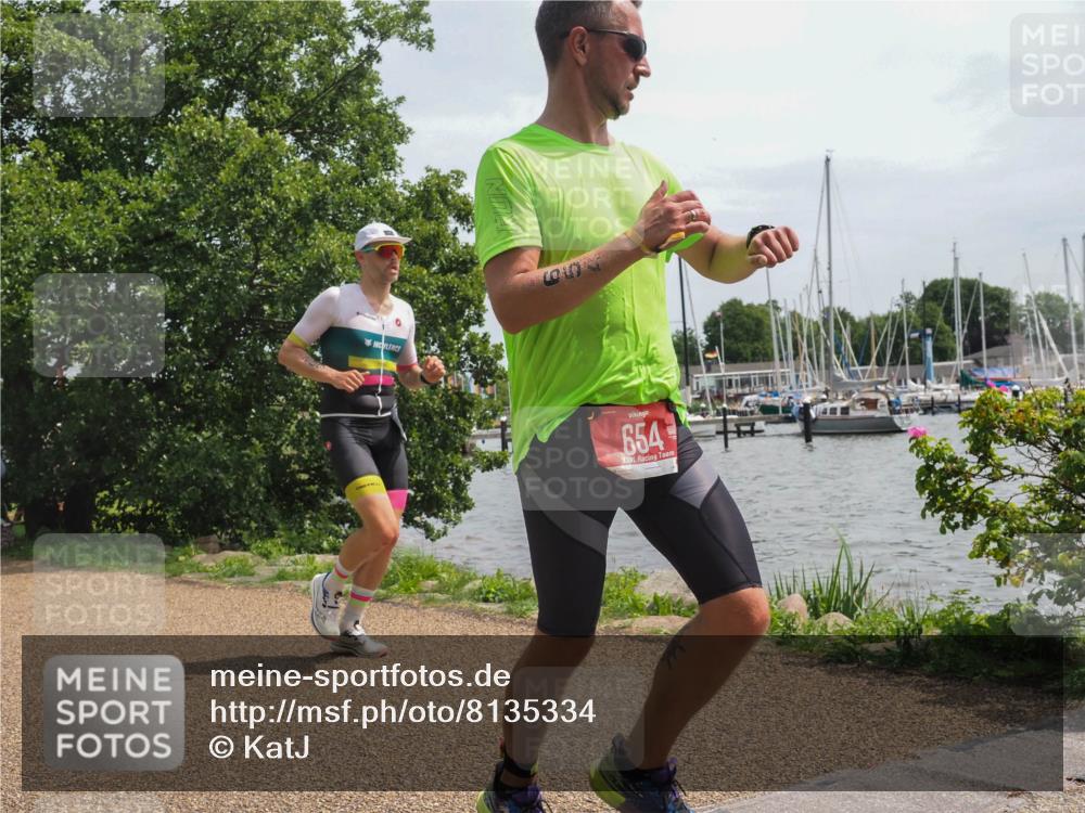 22.06.2025 - Viking Triathlon KatJ http://msf.ph/oto/8135334 22.06.2025 14:21:51 Laufen 64, 209, 654 meine-sportfotos.de