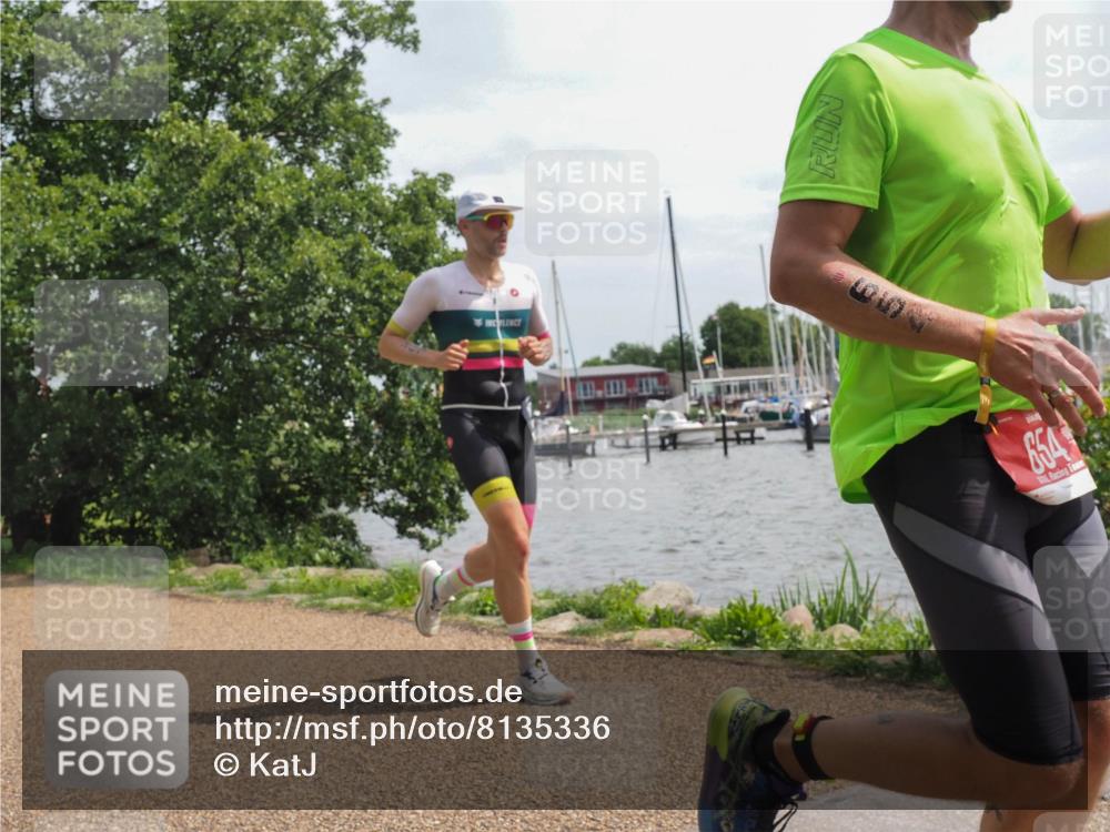22.06.2025 - Viking Triathlon KatJ http://msf.ph/oto/8135336 22.06.2025 14:21:52 Laufen 64, 209, 654 meine-sportfotos.de