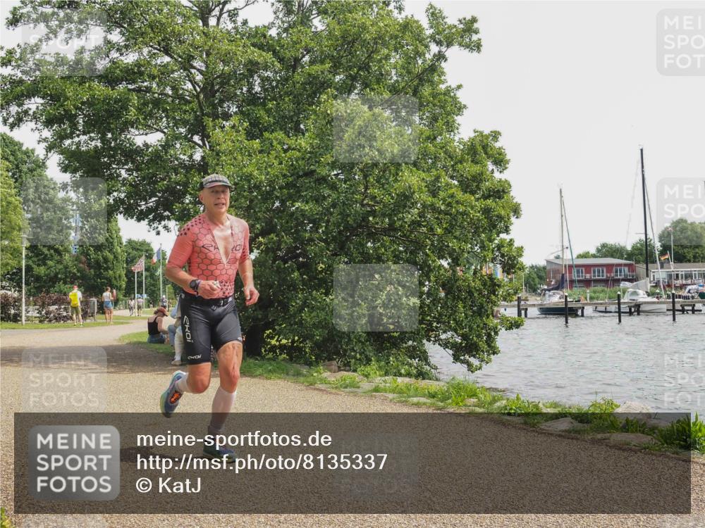22.06.2025 - Viking Triathlon KatJ http://msf.ph/oto/8135337 22.06.2025 14:21:53 Laufen 64, 209, 654 meine-sportfotos.de