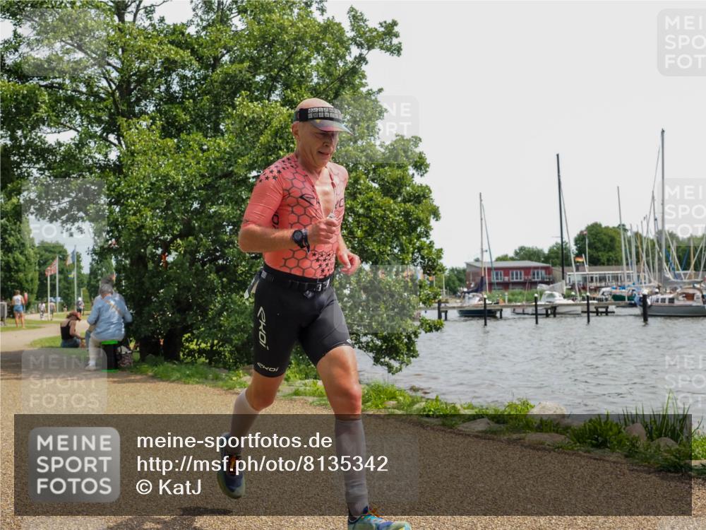 22.06.2025 - Viking Triathlon KatJ http://msf.ph/oto/8135342 22.06.2025 14:21:53 Laufen 64, 209, 654 meine-sportfotos.de