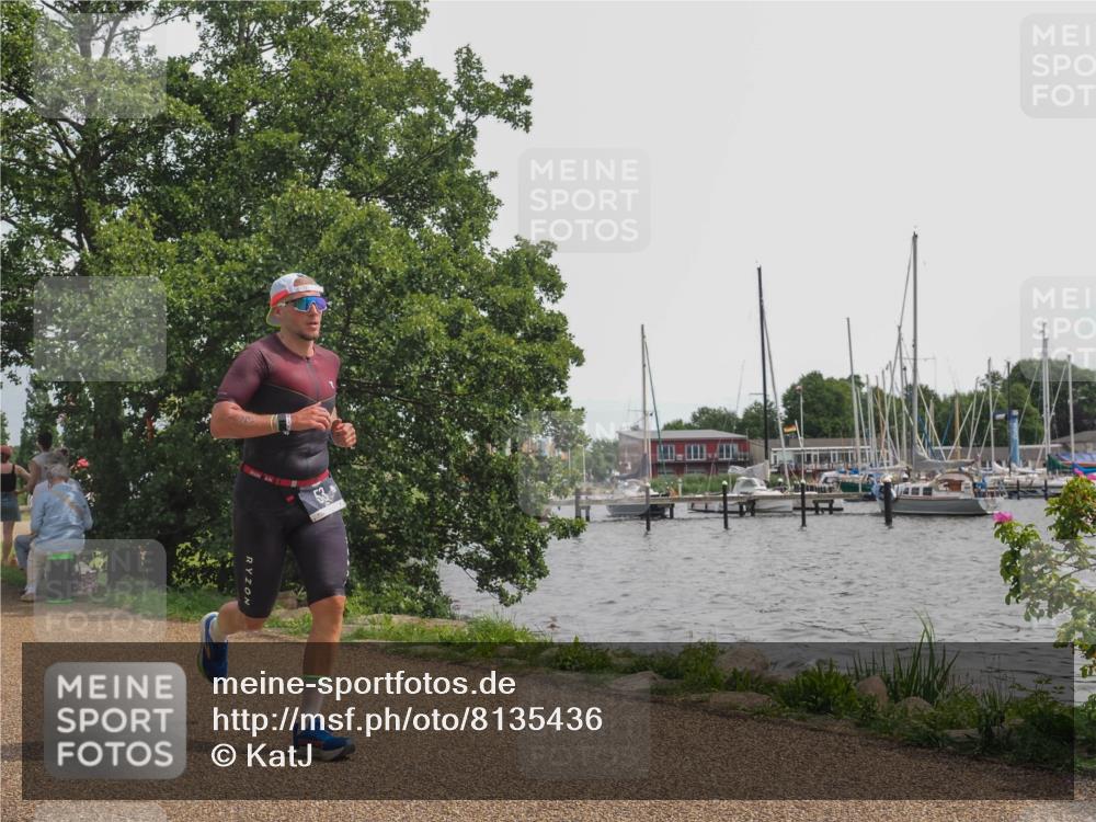 22.06.2025 - Viking Triathlon KatJ http://msf.ph/oto/8135436 22.06.2025 14:23:36 Laufen 53, 465, 470 meine-sportfotos.de