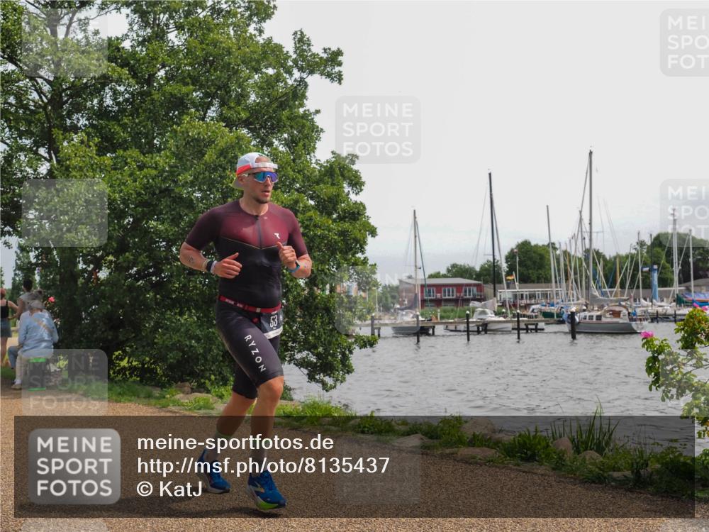 22.06.2025 - Viking Triathlon KatJ http://msf.ph/oto/8135437 22.06.2025 14:23:36 Laufen 53, 465, 470 meine-sportfotos.de