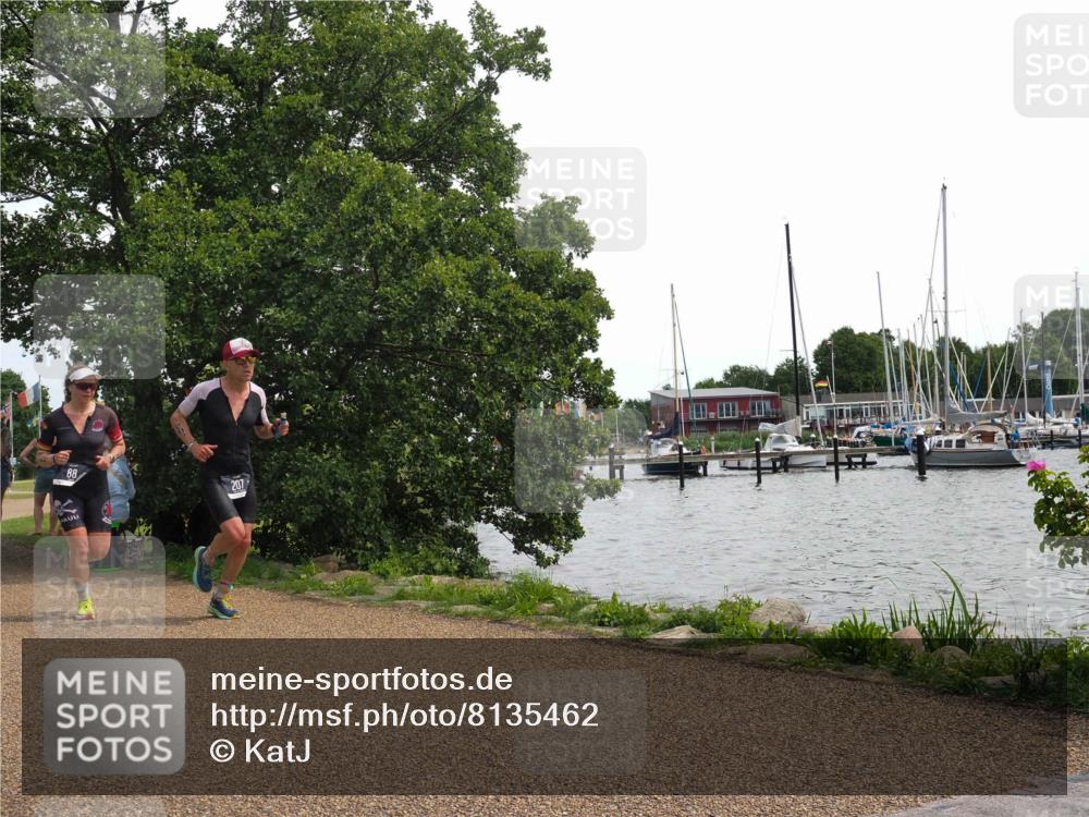 22.06.2025 - Viking Triathlon KatJ http://msf.ph/oto/8135462 22.06.2025 14:24:05 Laufen 88, 207, 408, 451, 634 meine-sportfotos.de
