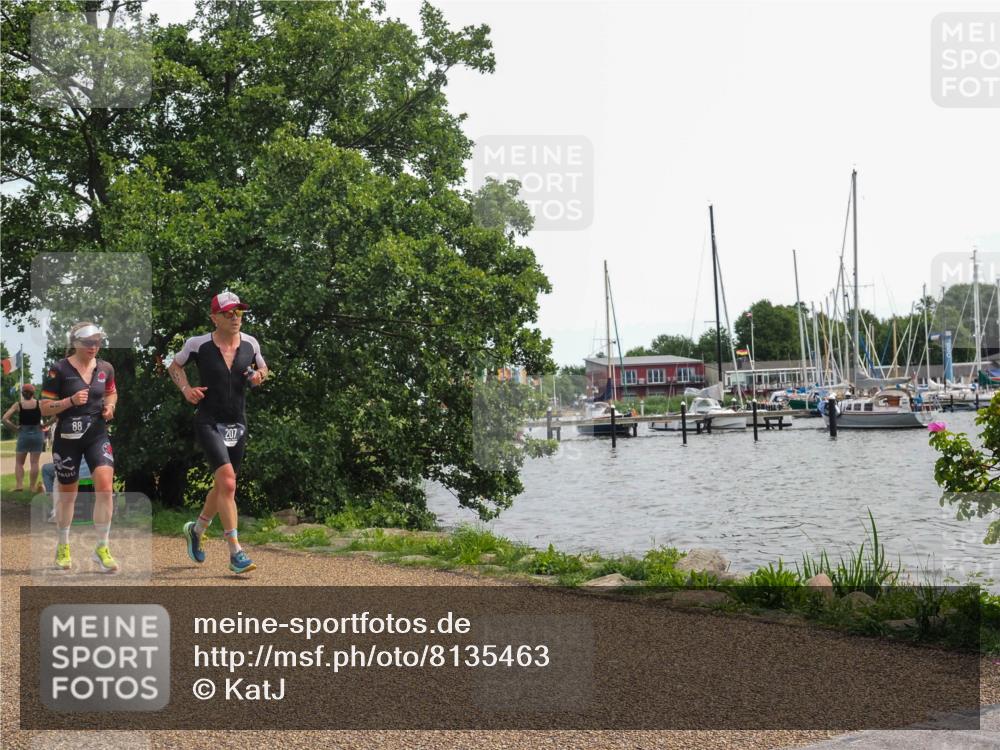22.06.2025 - Viking Triathlon KatJ http://msf.ph/oto/8135463 22.06.2025 14:24:05 Laufen 88, 207, 408, 451, 634 meine-sportfotos.de