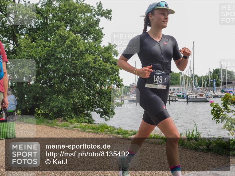 22.06.2025 - Viking Triathlon KatJ http://msf.ph/oto/8135492 22.06.2025 14:24:28 Laufen 149, 273 meine-sportfotos.de