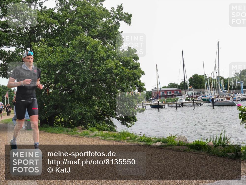 22.06.2025 - Viking Triathlon KatJ http://msf.ph/oto/8135550 22.06.2025 14:25:19 Laufen 187 meine-sportfotos.de