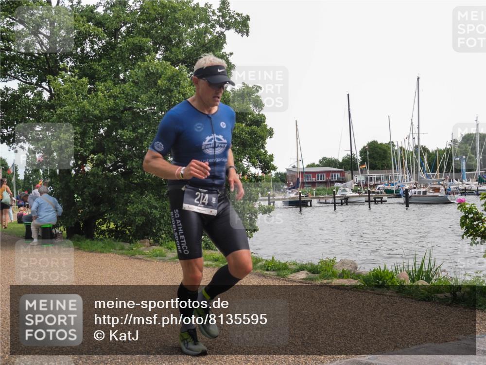 22.06.2025 - Viking Triathlon KatJ http://msf.ph/oto/8135595 22.06.2025 14:25:45 Laufen 214, 325 meine-sportfotos.de