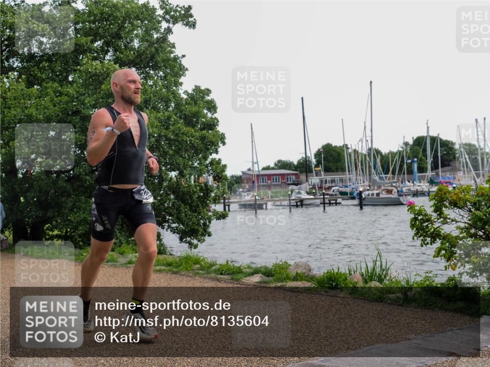 22.06.2025 - Viking Triathlon KatJ http://msf.ph/oto/8135604 22.06.2025 14:25:49 Laufen 325 meine-sportfotos.de