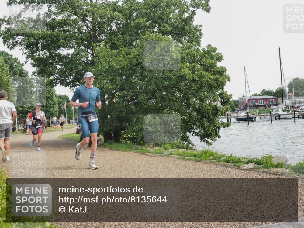 22.06.2025 - Viking Triathlon KatJ http://msf.ph/oto/8135644 22.06.2025 14:26:16 Laufen 320, 457 meine-sportfotos.de