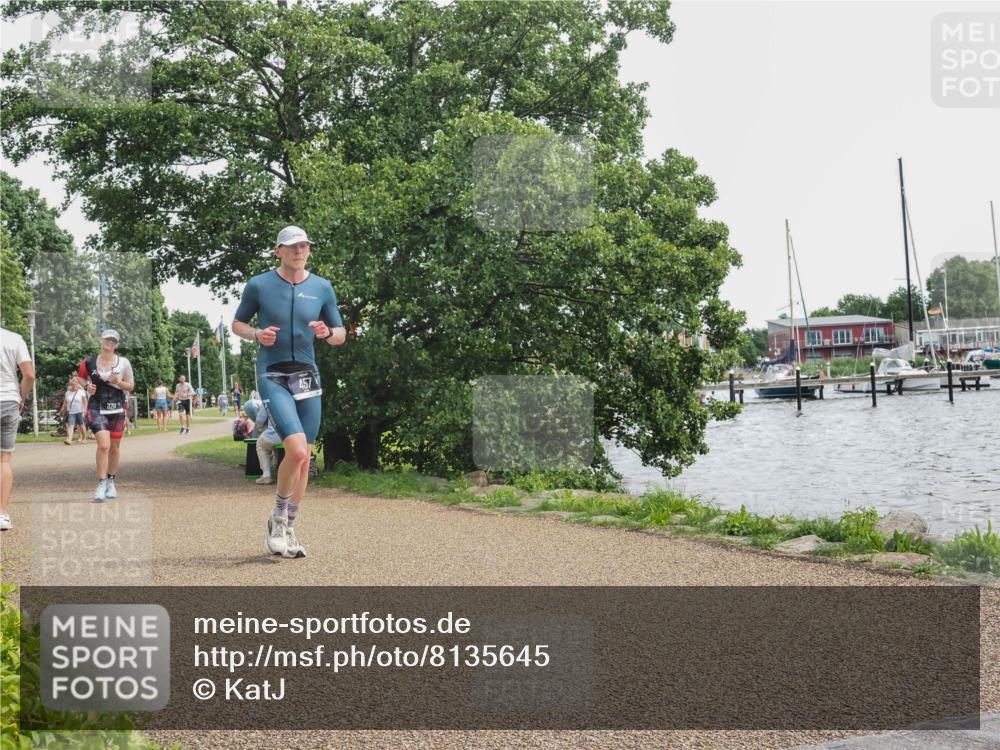 22.06.2025 - Viking Triathlon KatJ http://msf.ph/oto/8135645 22.06.2025 14:26:16 Laufen 320, 457 meine-sportfotos.de