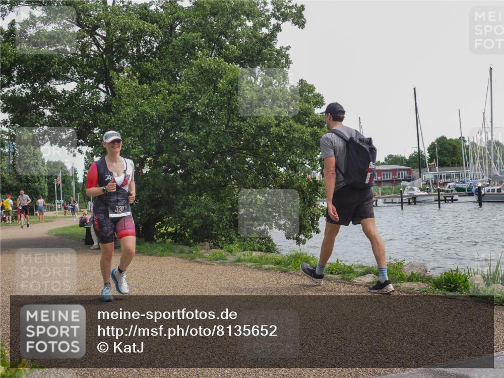 22.06.2025 - Viking Triathlon KatJ http://msf.ph/oto/8135652 22.06.2025 14:26:19 Laufen 320, 457 meine-sportfotos.de