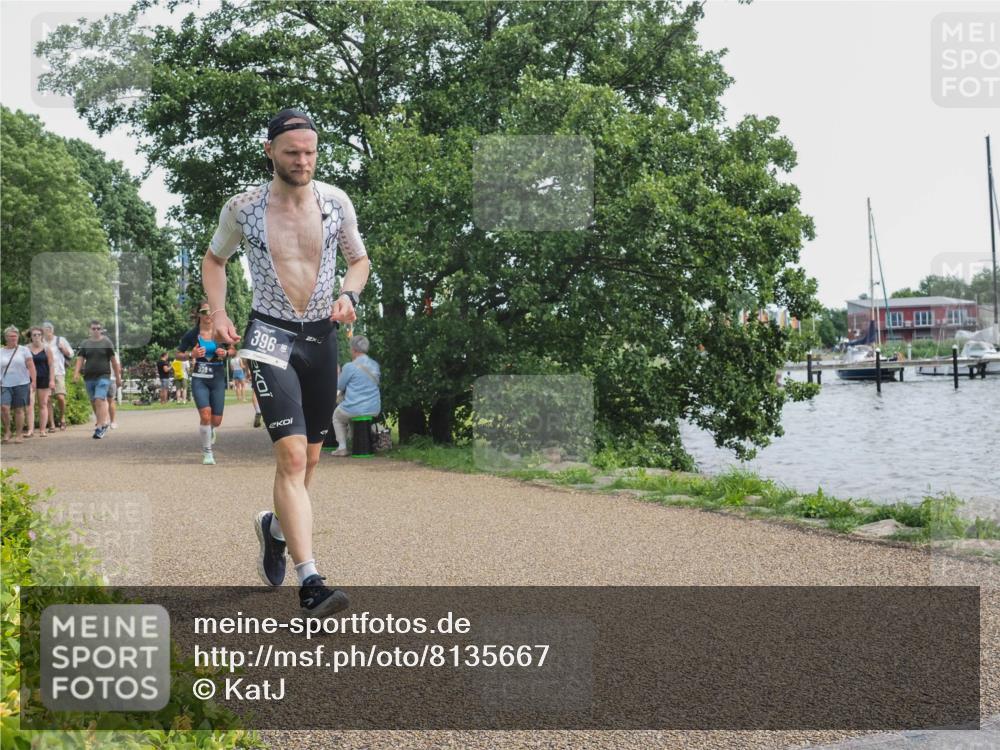 22.06.2025 - Viking Triathlon KatJ http://msf.ph/oto/8135667 22.06.2025 14:26:29 Laufen 396, 398 meine-sportfotos.de