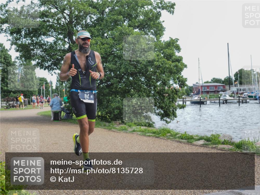 22.06.2025 - Viking Triathlon KatJ http://msf.ph/oto/8135728 22.06.2025 14:27:21 Laufen 84, 301 meine-sportfotos.de