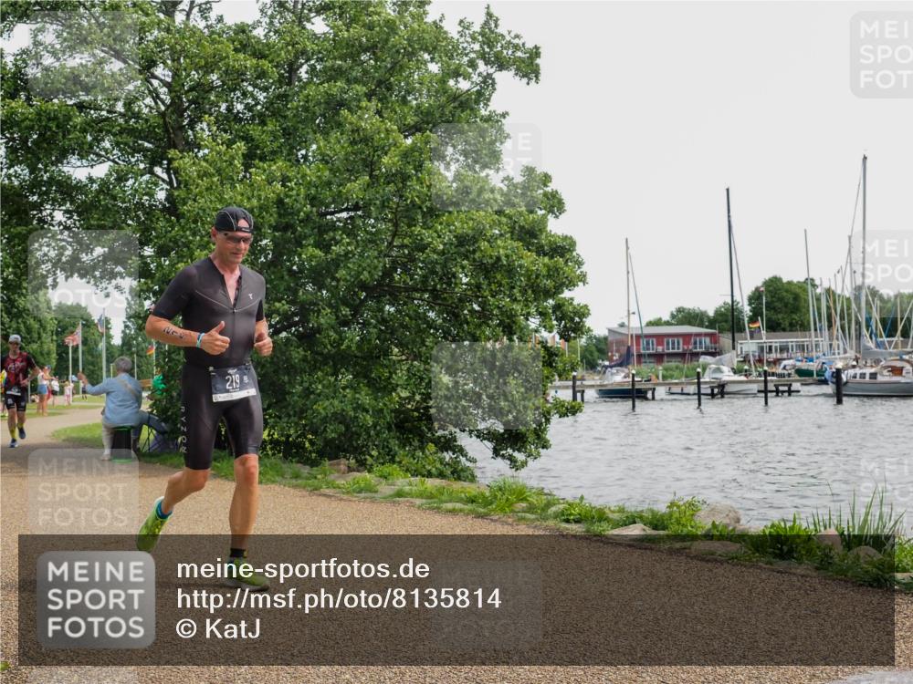 22.06.2025 - Viking Triathlon KatJ http://msf.ph/oto/8135814 22.06.2025 14:28:35 Laufen 127, 219 meine-sportfotos.de