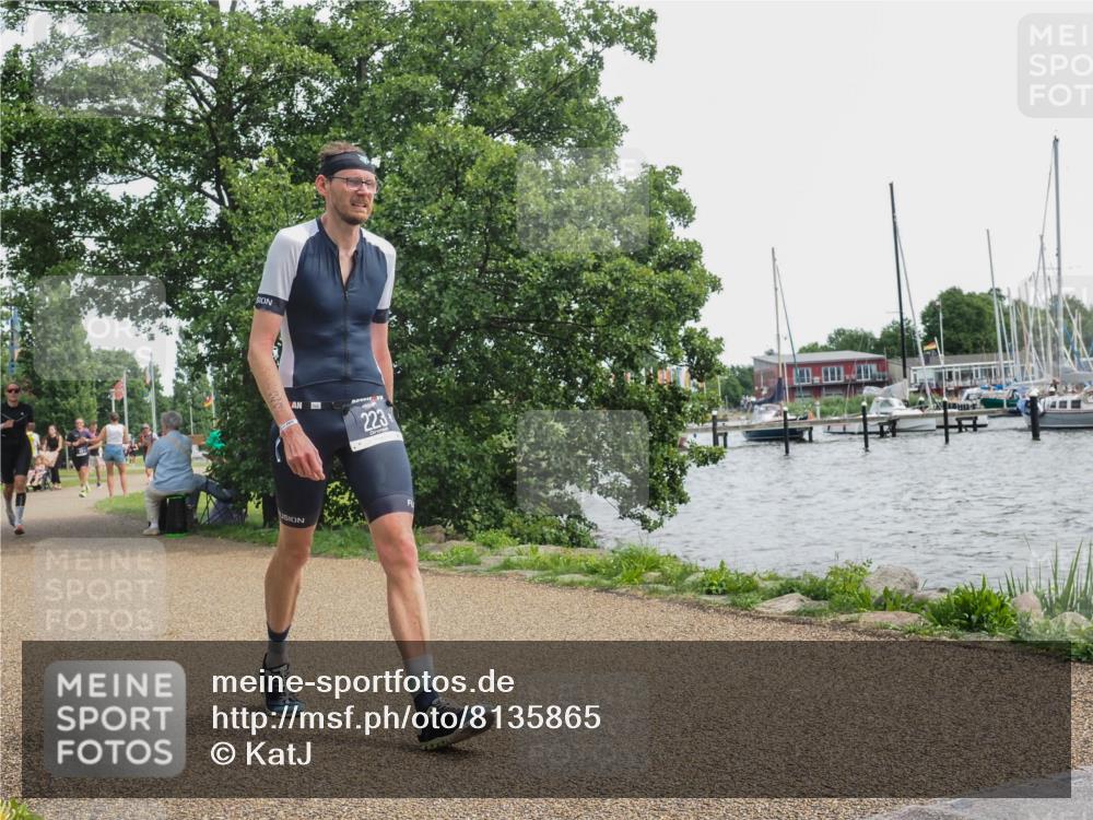 22.06.2025 - Viking Triathlon KatJ http://msf.ph/oto/8135865 22.06.2025 14:29:38 Laufen 20, 223 meine-sportfotos.de