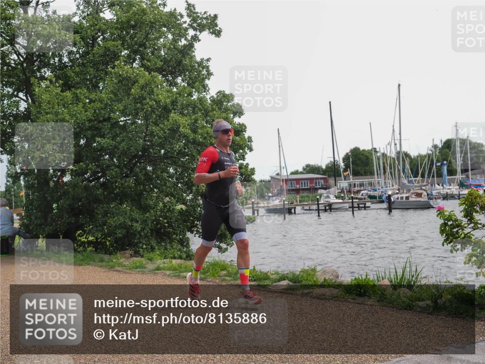 22.06.2025 - Viking Triathlon KatJ http://msf.ph/oto/8135886 22.06.2025 14:29:47 Laufen 412, 491 meine-sportfotos.de