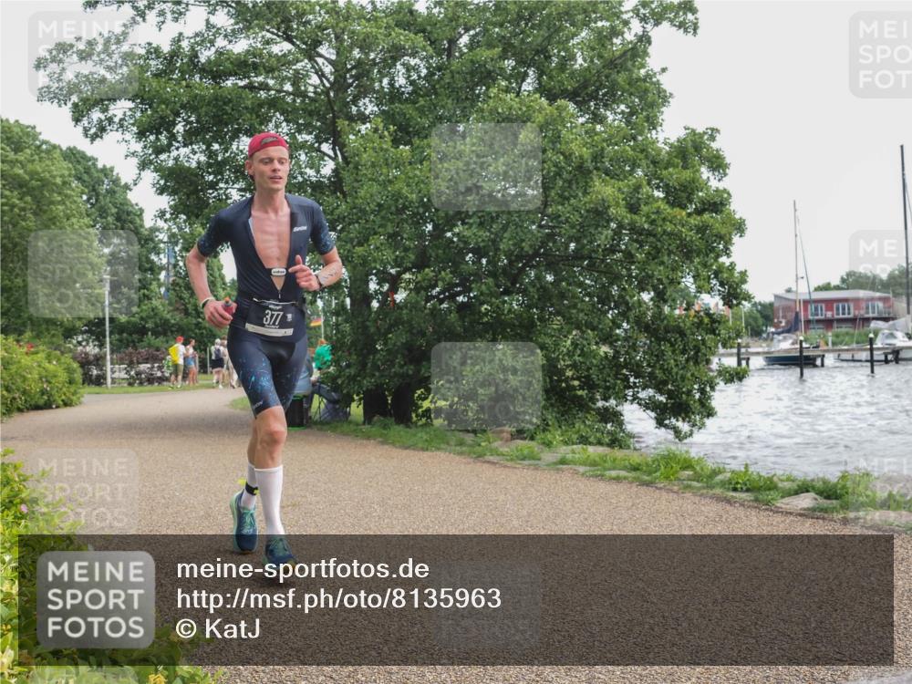 22.06.2025 - Viking Triathlon KatJ http://msf.ph/oto/8135963 22.06.2025 14:31:32 Laufen 377 meine-sportfotos.de