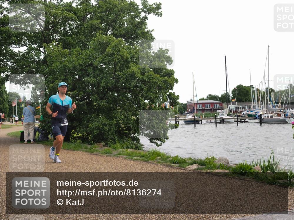 22.06.2025 - Viking Triathlon KatJ http://msf.ph/oto/8136274 22.06.2025 14:36:03 Laufen 228 meine-sportfotos.de
