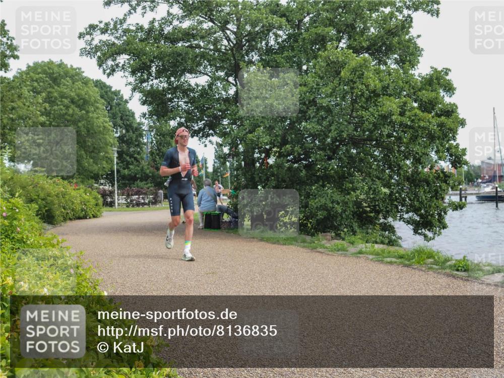 22.06.2025 - Viking Triathlon KatJ http://msf.ph/oto/8136835 22.06.2025 14:43:44 Laufen 185 meine-sportfotos.de