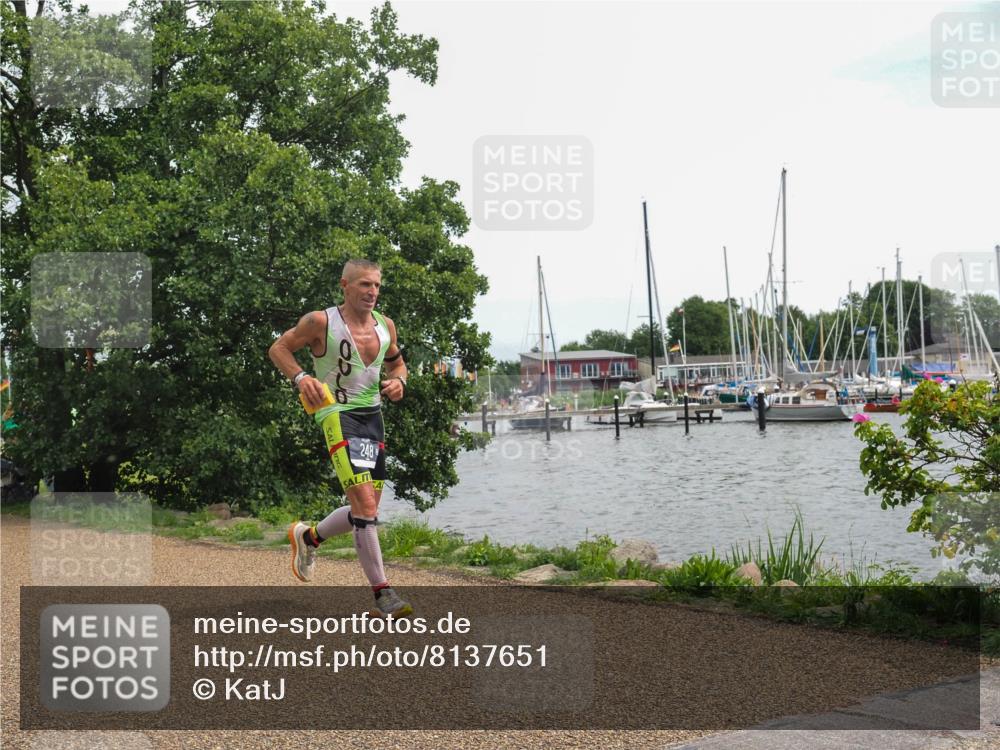 22.06.2025 - Viking Triathlon KatJ http://msf.ph/oto/8137651 22.06.2025 14:53:37 Laufen 248 meine-sportfotos.de