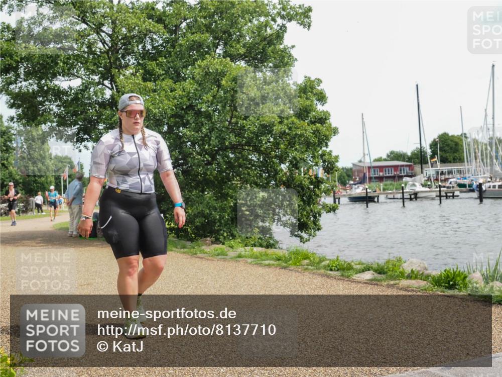 22.06.2025 - Viking Triathlon KatJ http://msf.ph/oto/8137710 22.06.2025 14:54:48 Laufen 236 meine-sportfotos.de