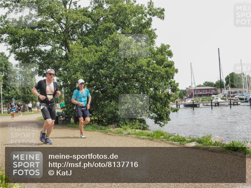 22.06.2025 - Viking Triathlon KatJ http://msf.ph/oto/8137716 22.06.2025 14:54:55 Laufen 68, 297 meine-sportfotos.de