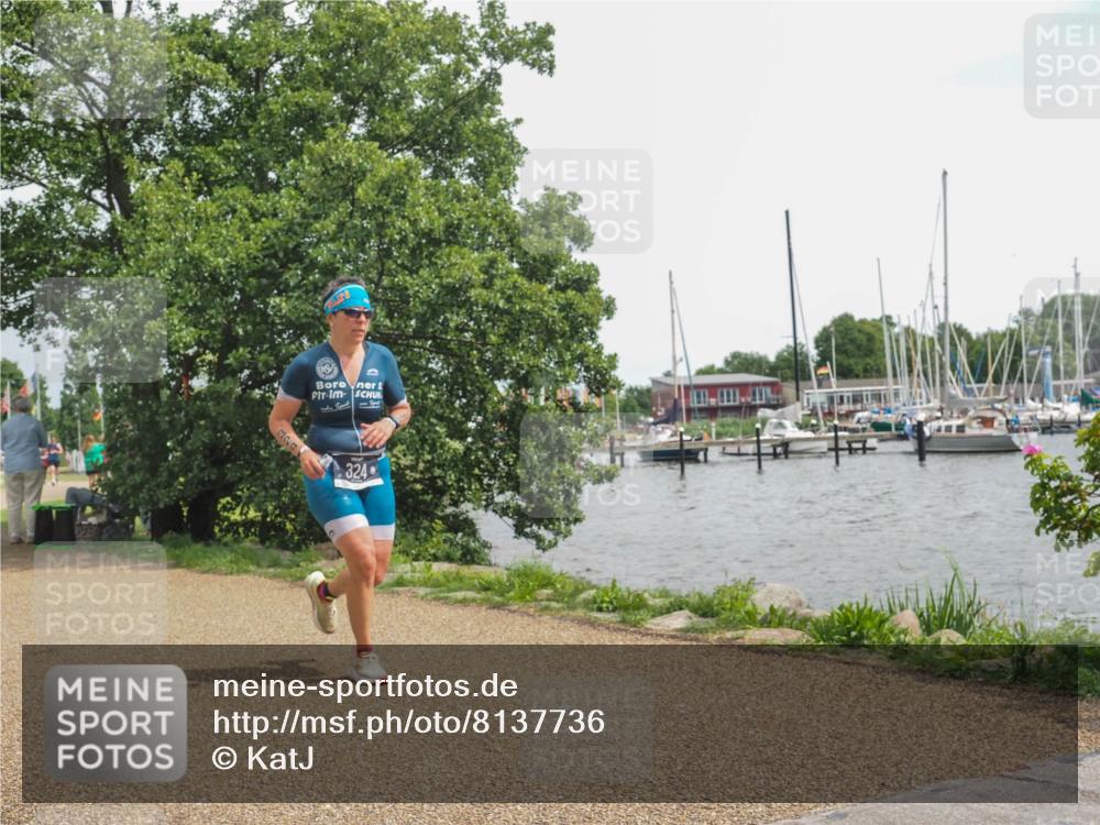 22.06.2025 - Viking Triathlon KatJ http://msf.ph/oto/8137736 22.06.2025 14:55:02 Laufen 324 meine-sportfotos.de