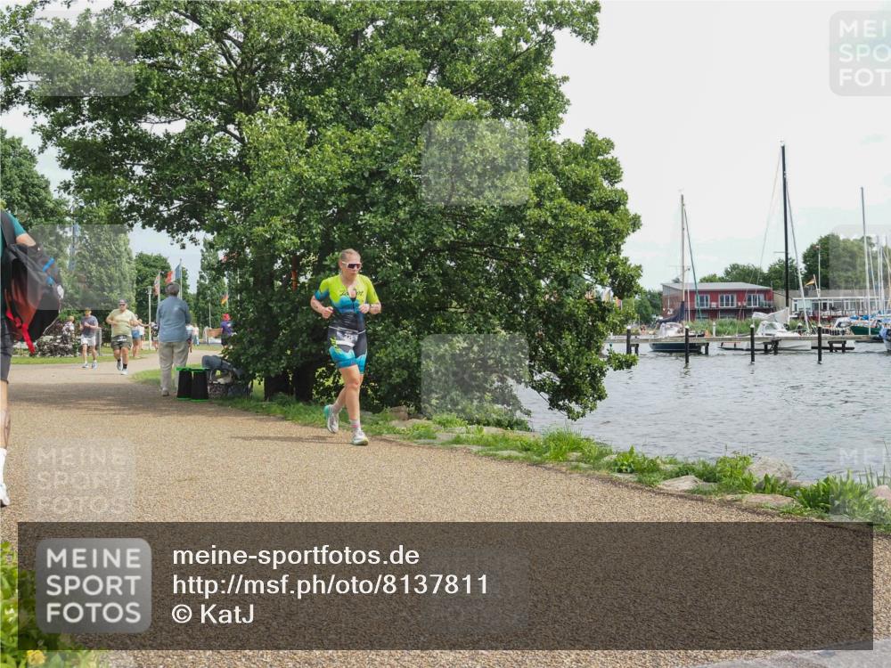 22.06.2025 - Viking Triathlon KatJ http://msf.ph/oto/8137811 22.06.2025 14:56:02 Laufen 321 meine-sportfotos.de