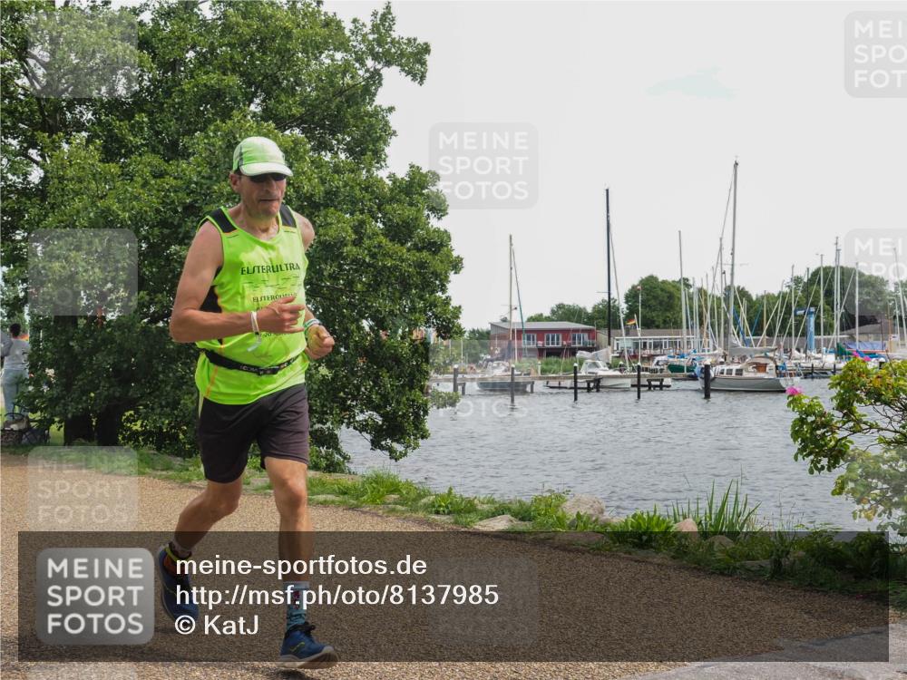 22.06.2025 - Viking Triathlon KatJ http://msf.ph/oto/8137985 22.06.2025 14:58:44 Laufen 618 meine-sportfotos.de