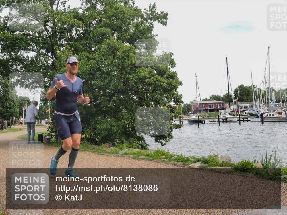 22.06.2025 - Viking Triathlon KatJ http://msf.ph/oto/8138086 22.06.2025 14:59:49 Laufen 78, 194 meine-sportfotos.de