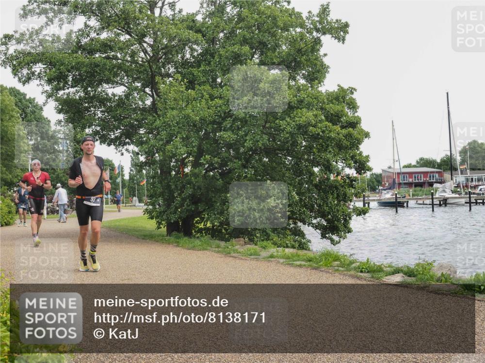 22.06.2025 - Viking Triathlon KatJ http://msf.ph/oto/8138171 22.06.2025 15:00:58 Laufen 93 meine-sportfotos.de