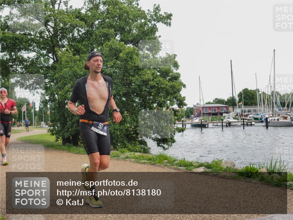 22.06.2025 - Viking Triathlon KatJ http://msf.ph/oto/8138180 22.06.2025 15:01:00 Laufen 93, 511 meine-sportfotos.de
