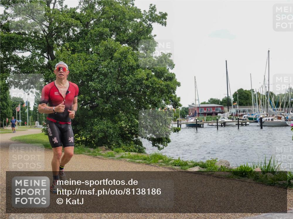 22.06.2025 - Viking Triathlon KatJ http://msf.ph/oto/8138186 22.06.2025 15:01:01 Laufen 93, 511 meine-sportfotos.de