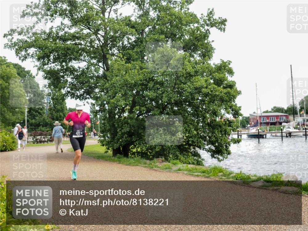 22.06.2025 - Viking Triathlon KatJ http://msf.ph/oto/8138221 22.06.2025 15:01:31 Laufen 472 meine-sportfotos.de